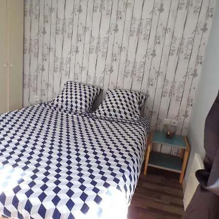 Charming Holiday Home Number 8 In Signy Le Petit With Covered Terrace Signy-le-Petit