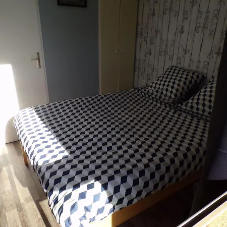 Charming Holiday Home Number 8 In Signy Le Petit With Covered Terrace * Signy-le-Petit