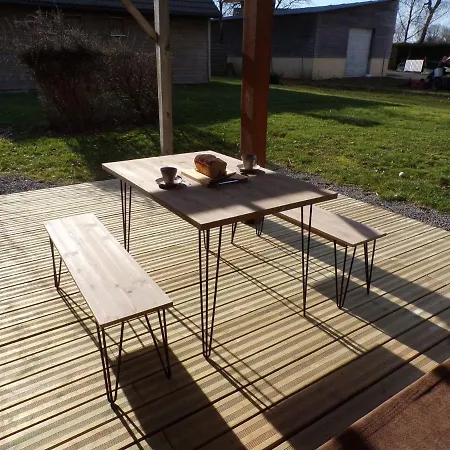 Semesterbostad Charming Holiday Home Number 8 In Signy Le Petit With Covered Terrace *